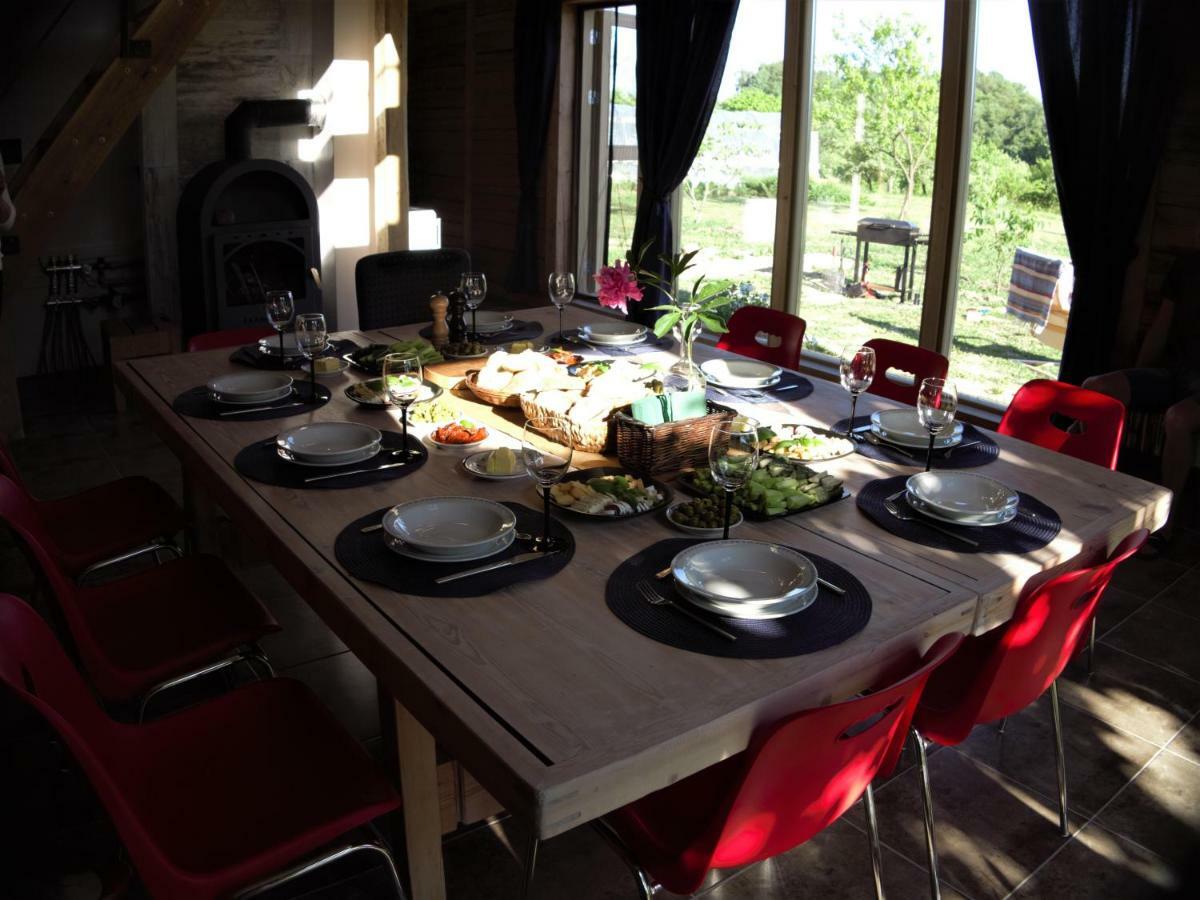 Mednieki Kalvene Guest House Krusati Luaran gambar